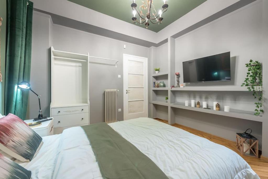 Rest Sleep Repeat By Museum In A Modern Victorian Way Apartment *
